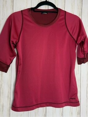 Patagonia Short-Sleeve Stretch Crew Top Raspberry Pink M